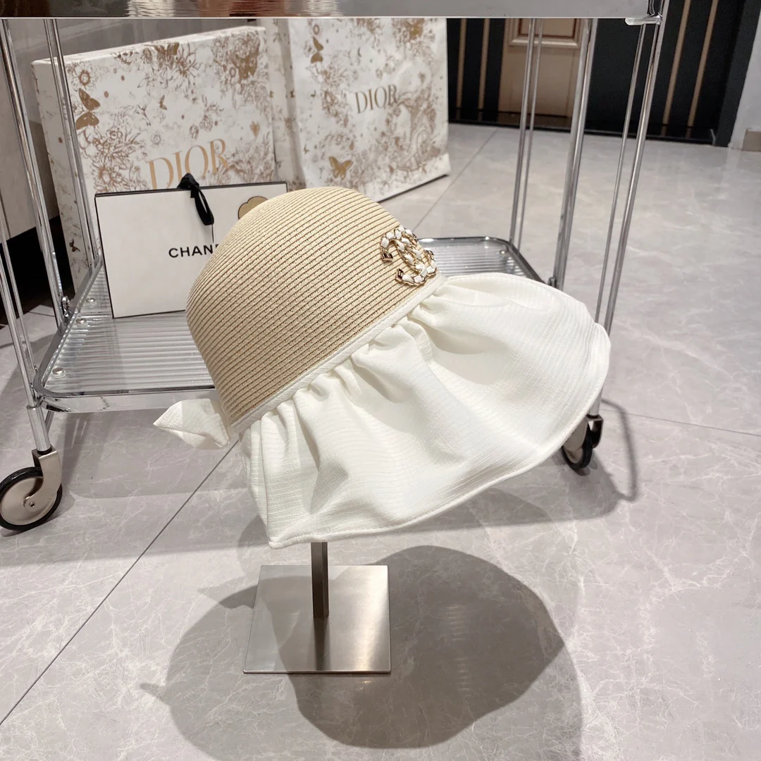 Новинка сезона весна/лето 2023 от Chanel - Соломенная шляпа - Солнцезащитная шляпа - Белая