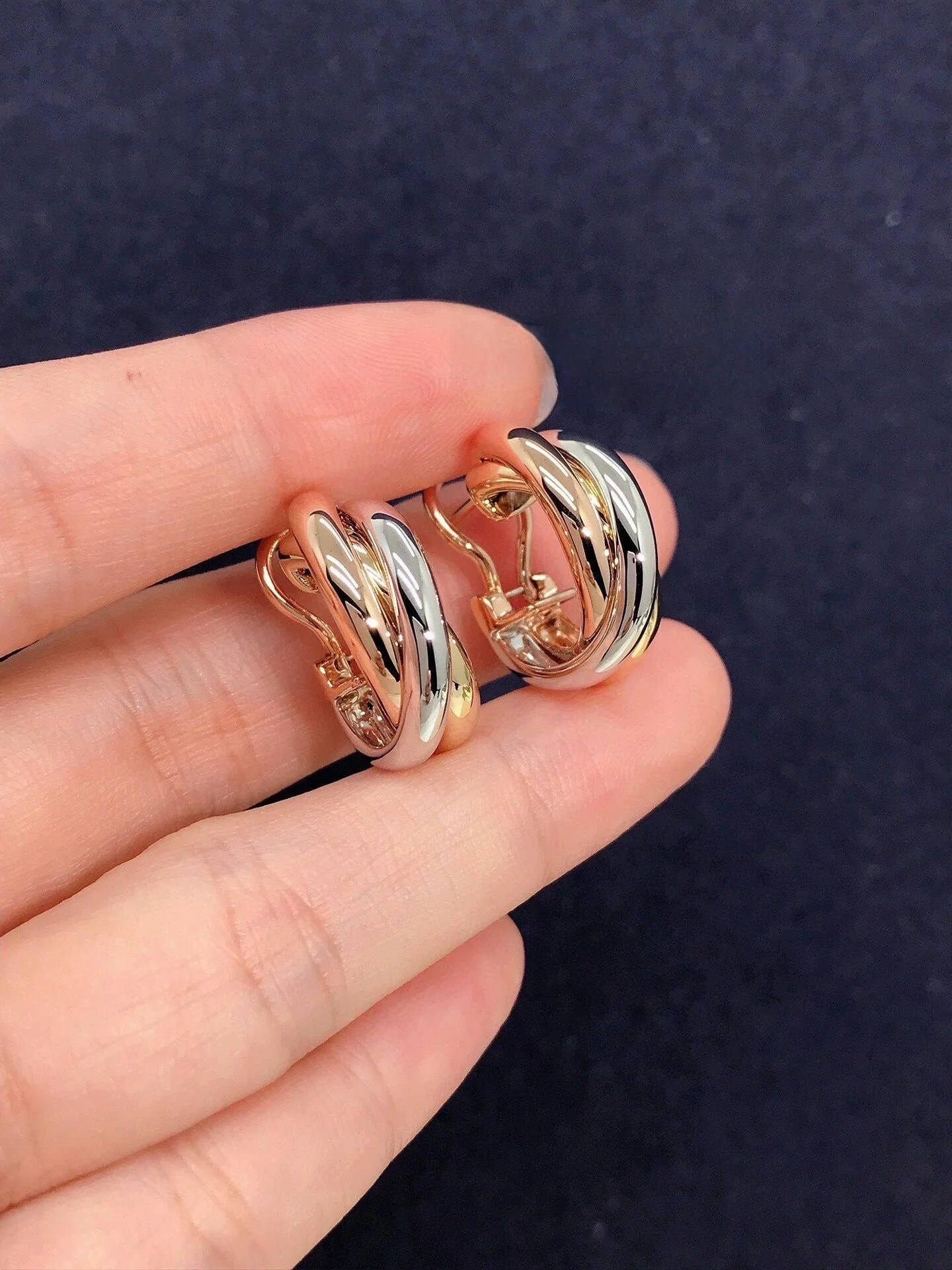 Серьги Cartier 045