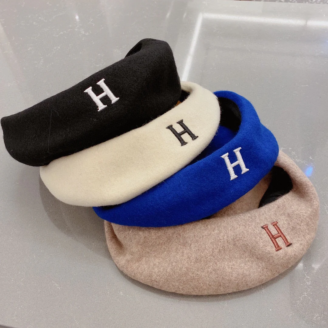 Шерстяной берет Hermes - белый