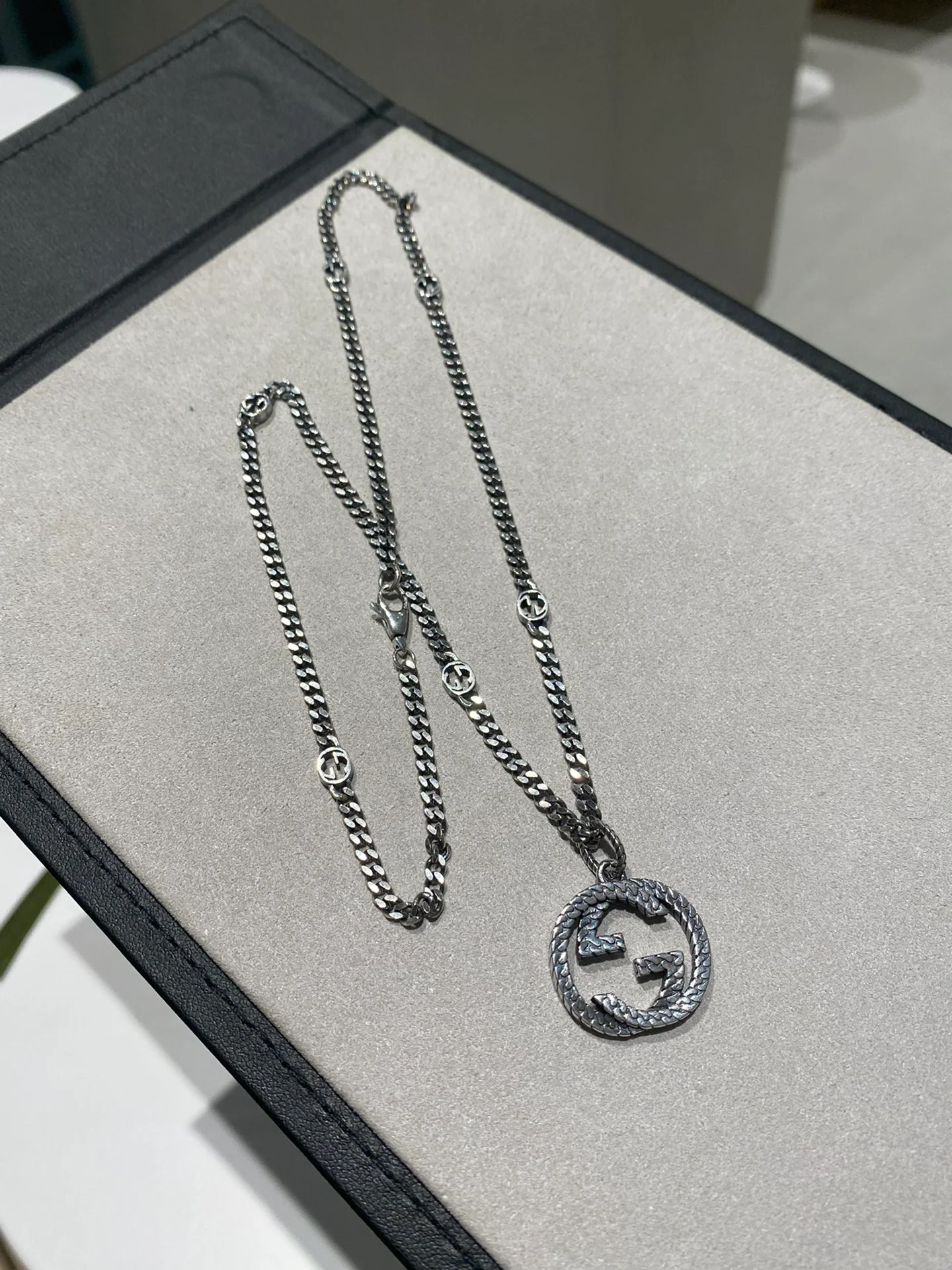 Gucci - Колье 039