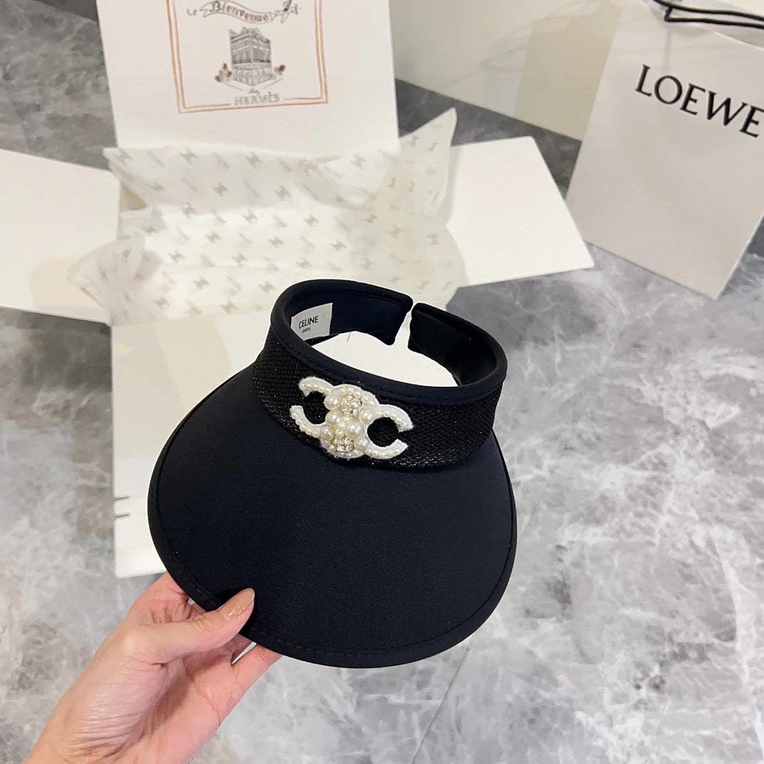 Солнцезащитная шляпа Celine Summer 2024 с новым логотипом ?Мороженое? — черная.