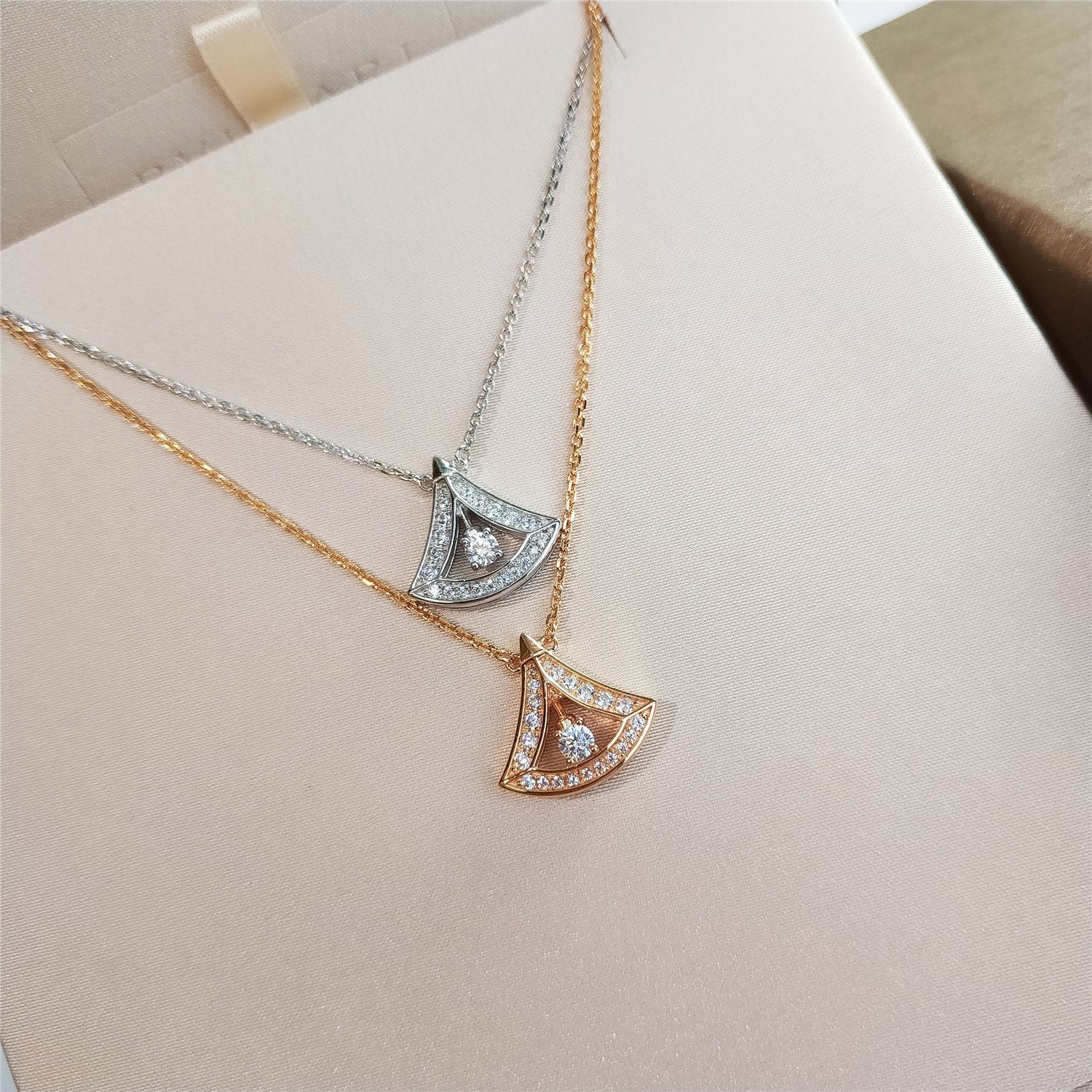 Колье Bvlgari - 74