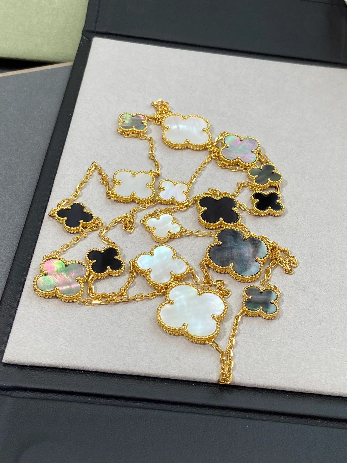 Van Ville - Колье 055