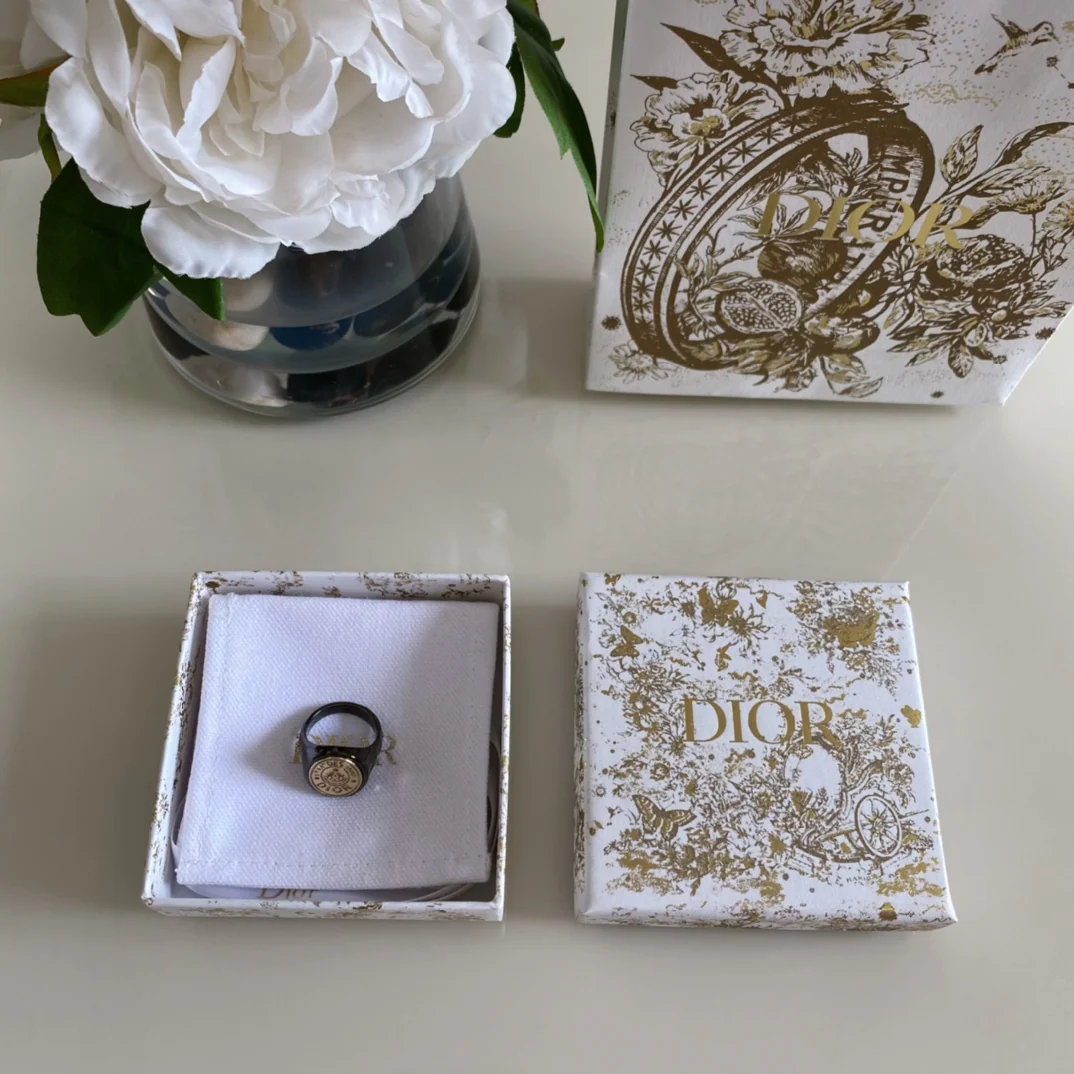Кольцо Dior 005