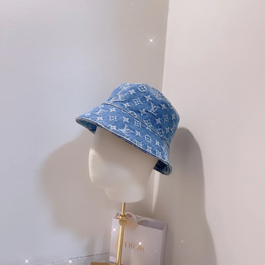 LV - Ковбойская панама