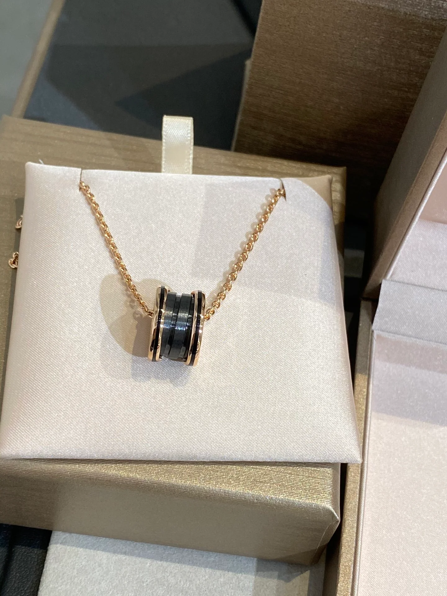 Колье Bvlgari - 121