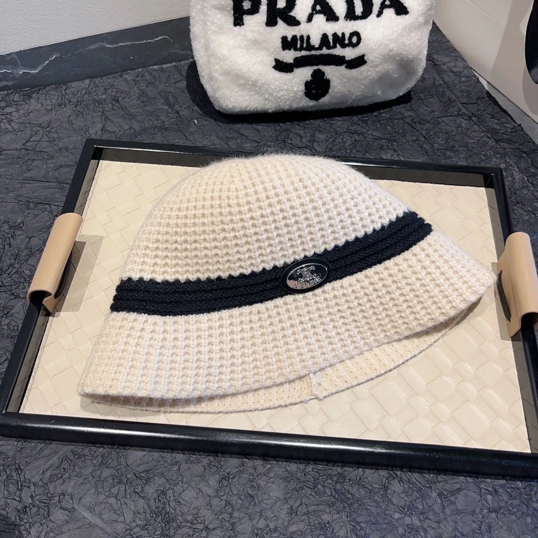 Celine - Новая элегантная черно-белая панама из коллекции осень/зима - белая