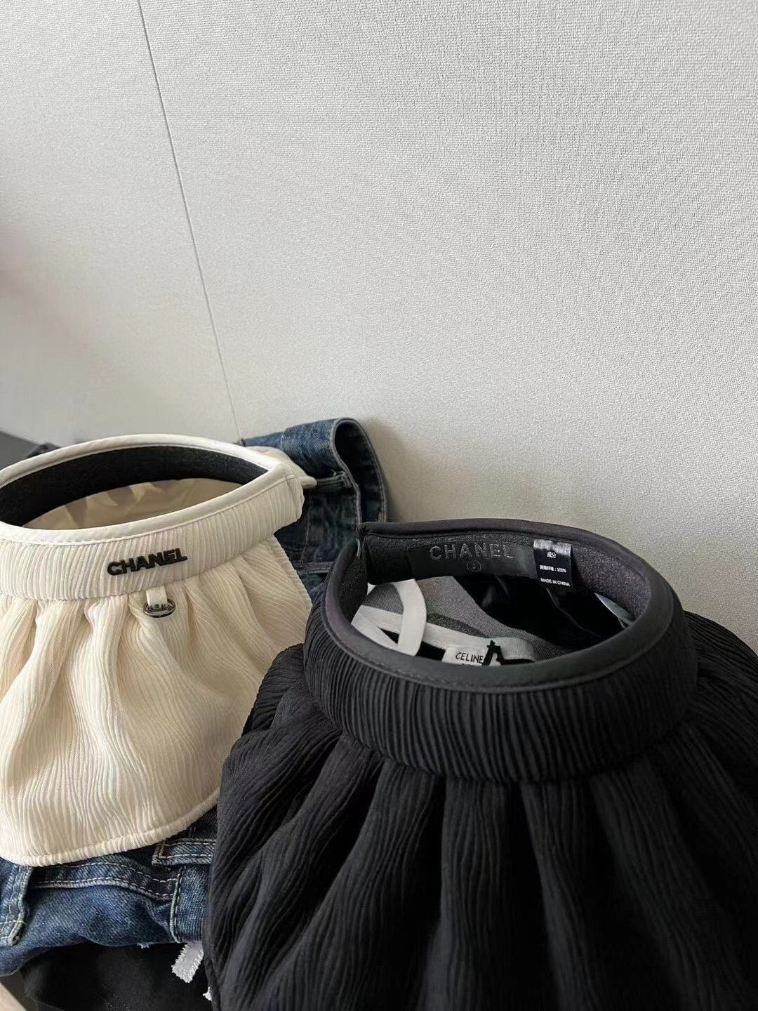 Солнцезащитная шляпа Chanel с открытым верхом - UVA