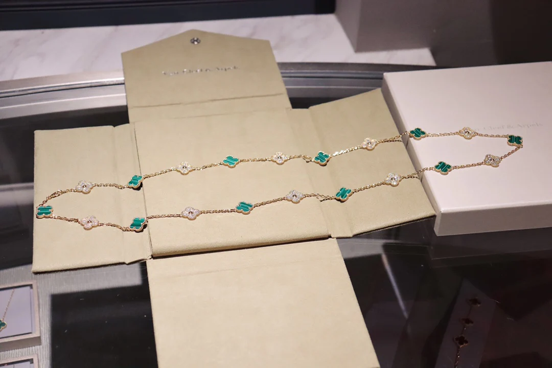 VCA-Ожерелье-72