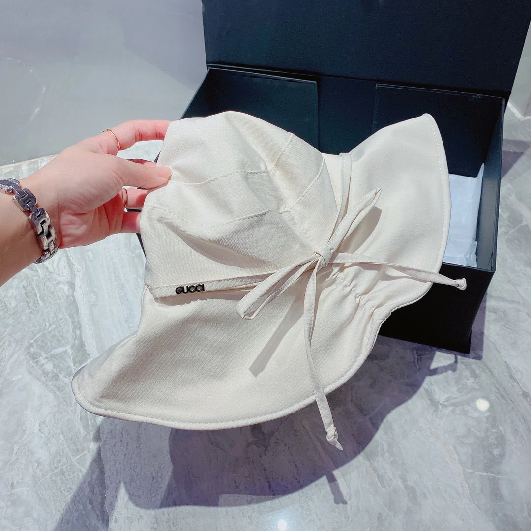 Летняя солнцезащитная шляпа Gucci - обхват головы 57 см