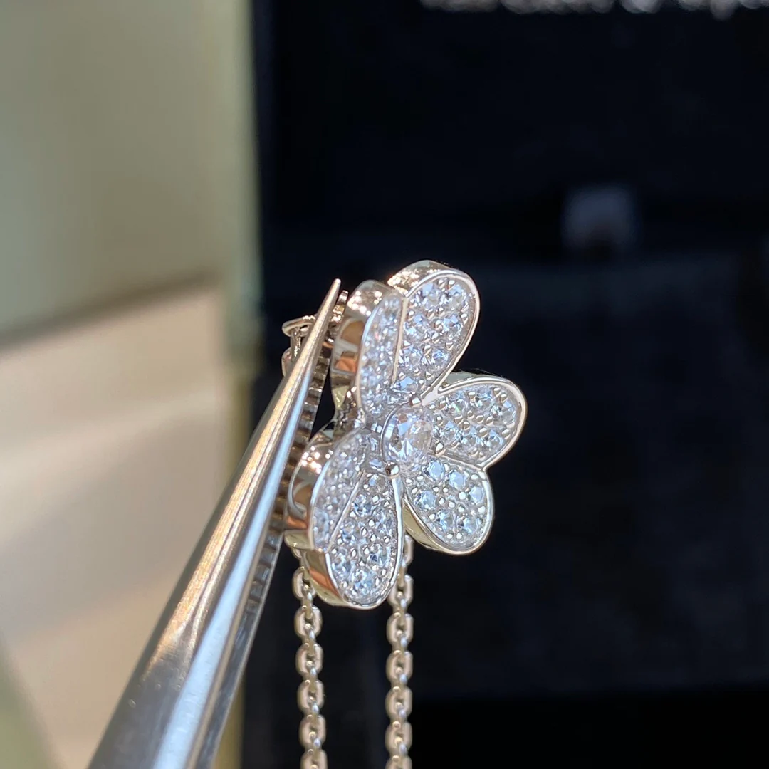 Van Vuitton - Колье 107