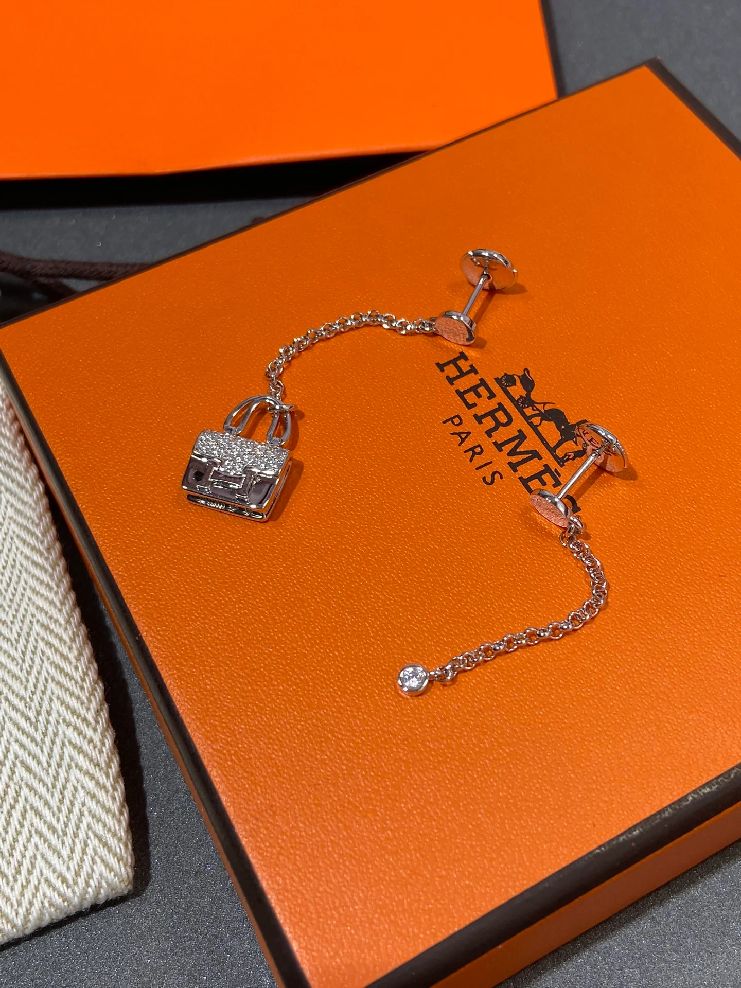 Серьги Hermes 015