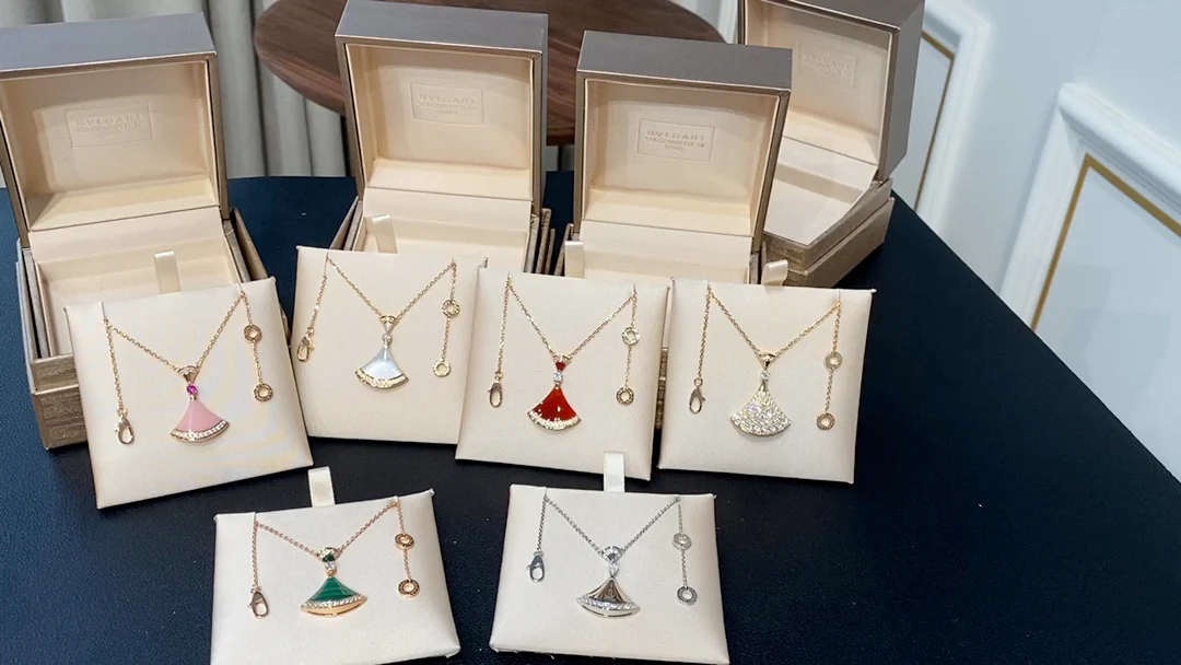 Колье Bvlgari - Изображение из коллекции - 12