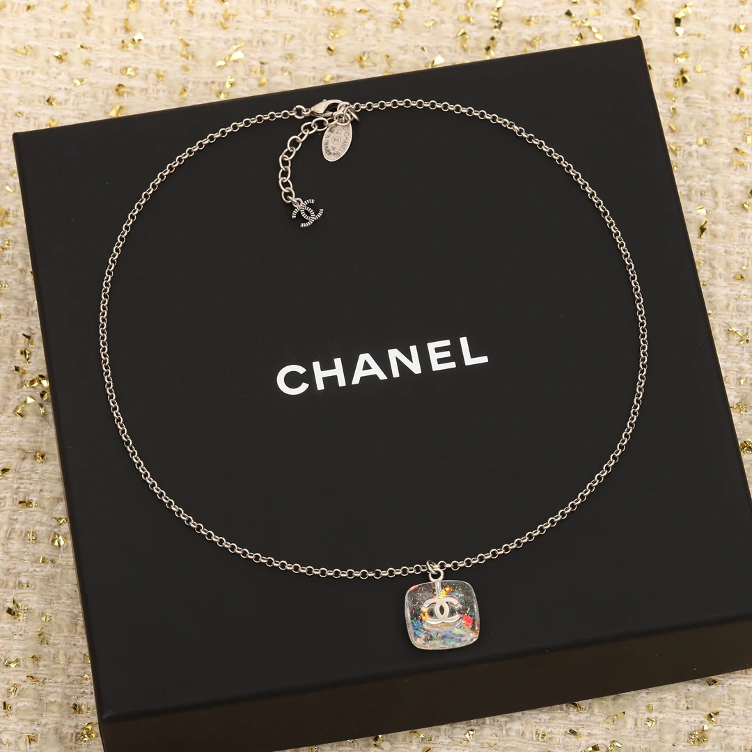 Колье Chanel 609