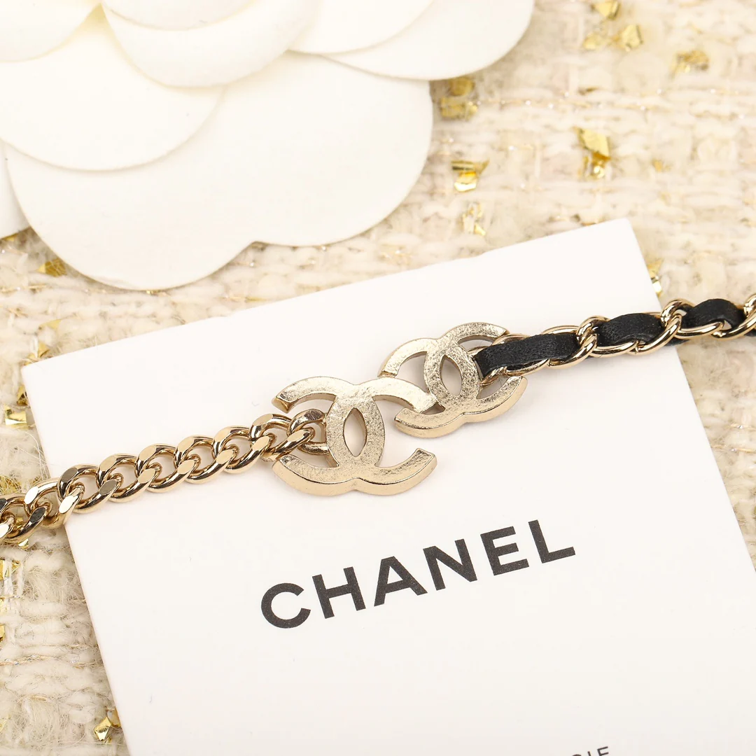 Chanel - Колье 385