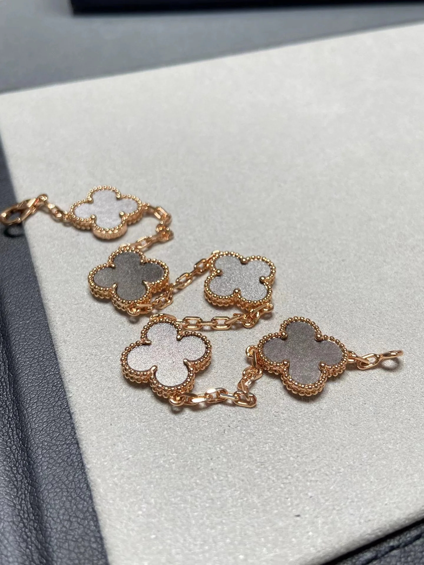 Van Vek - Браслет 008