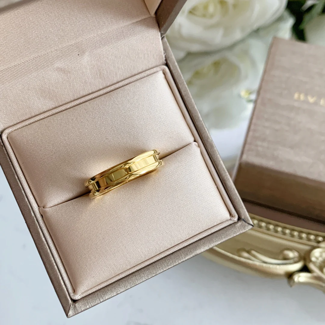 Кольцо Bvlgari 011