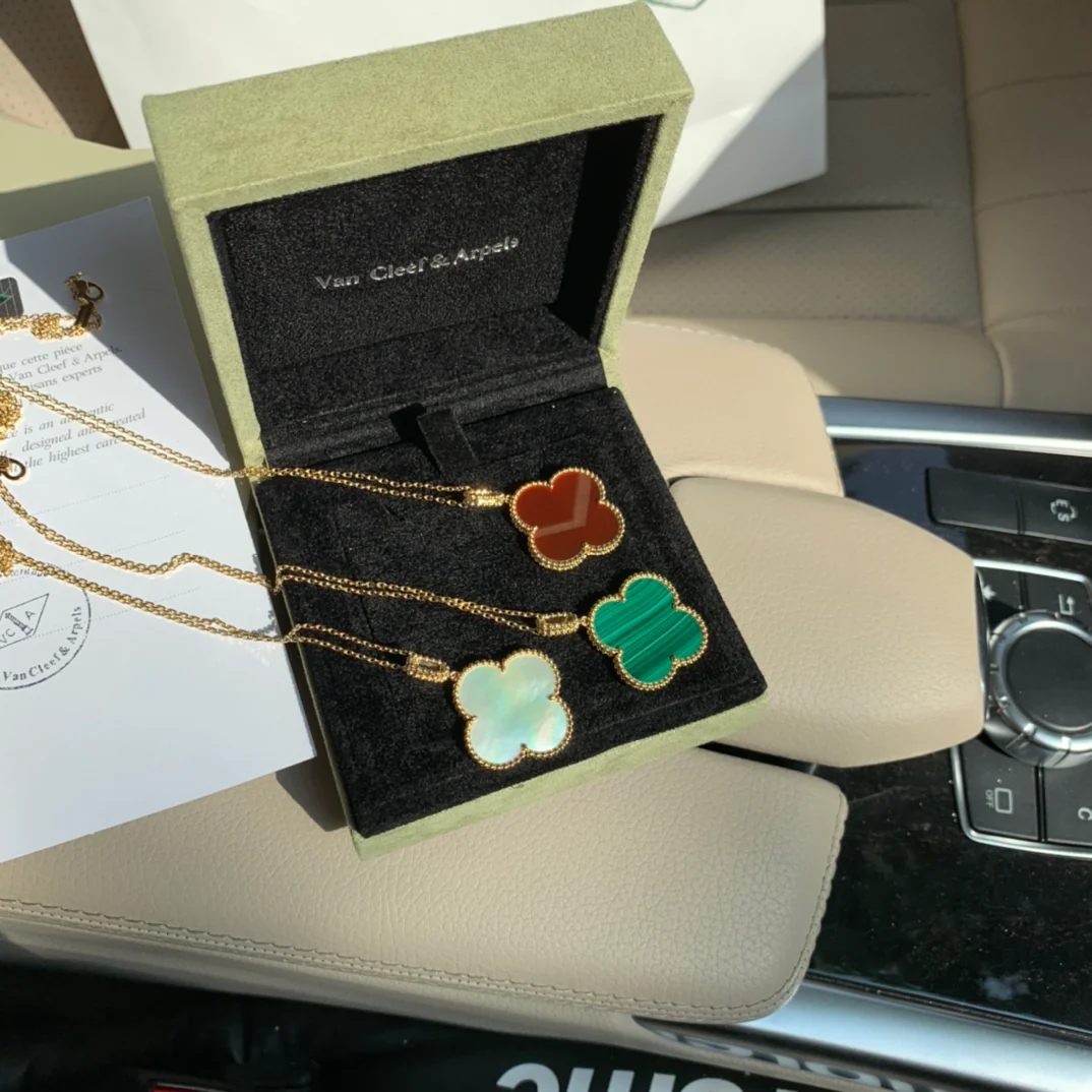 VCA-Ожерелье-51