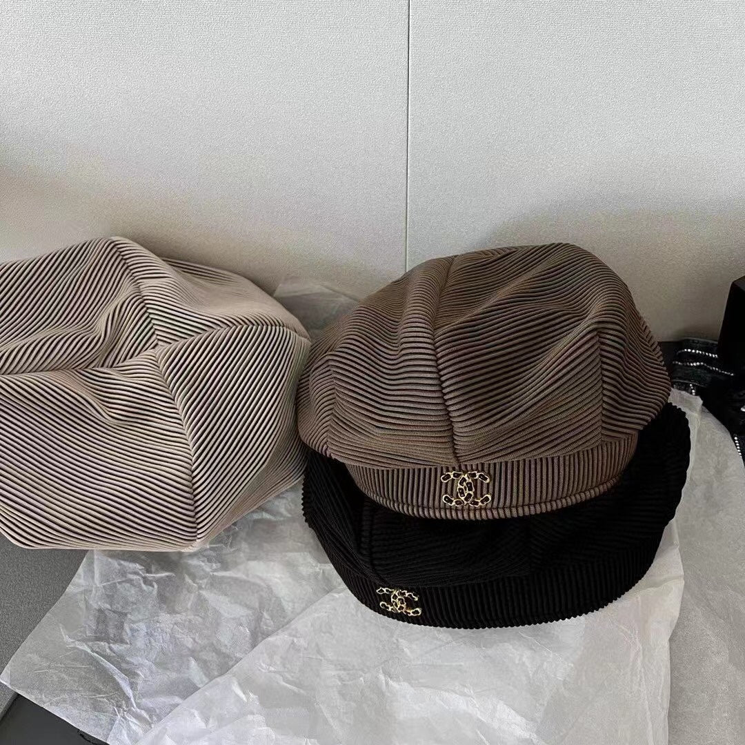 полосатый берет Chanel