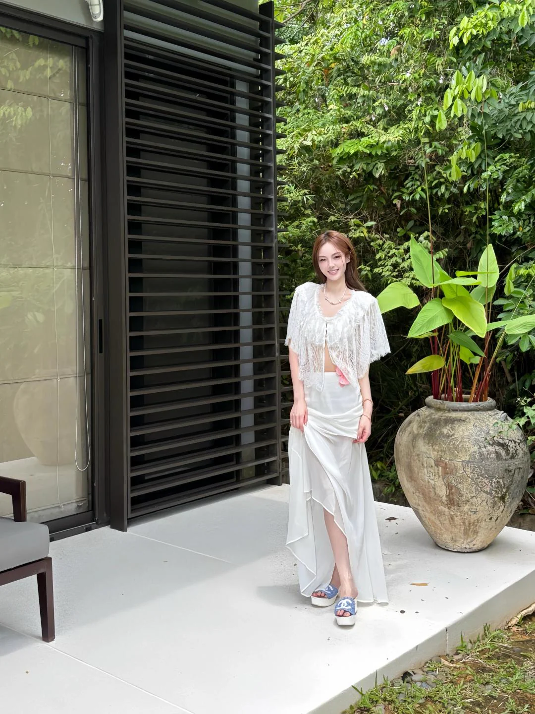 Флакон духов Chanel за 25 пенсов, четырехлистный клевер, жемчужное ожерелье с двойной буквой С - чокер