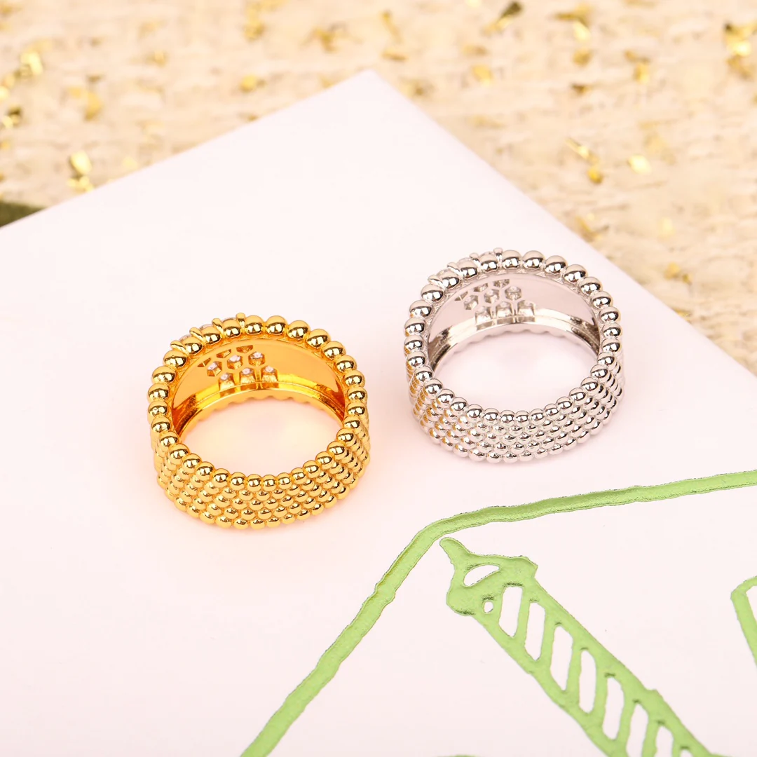 Ван Век - Кольцо 020