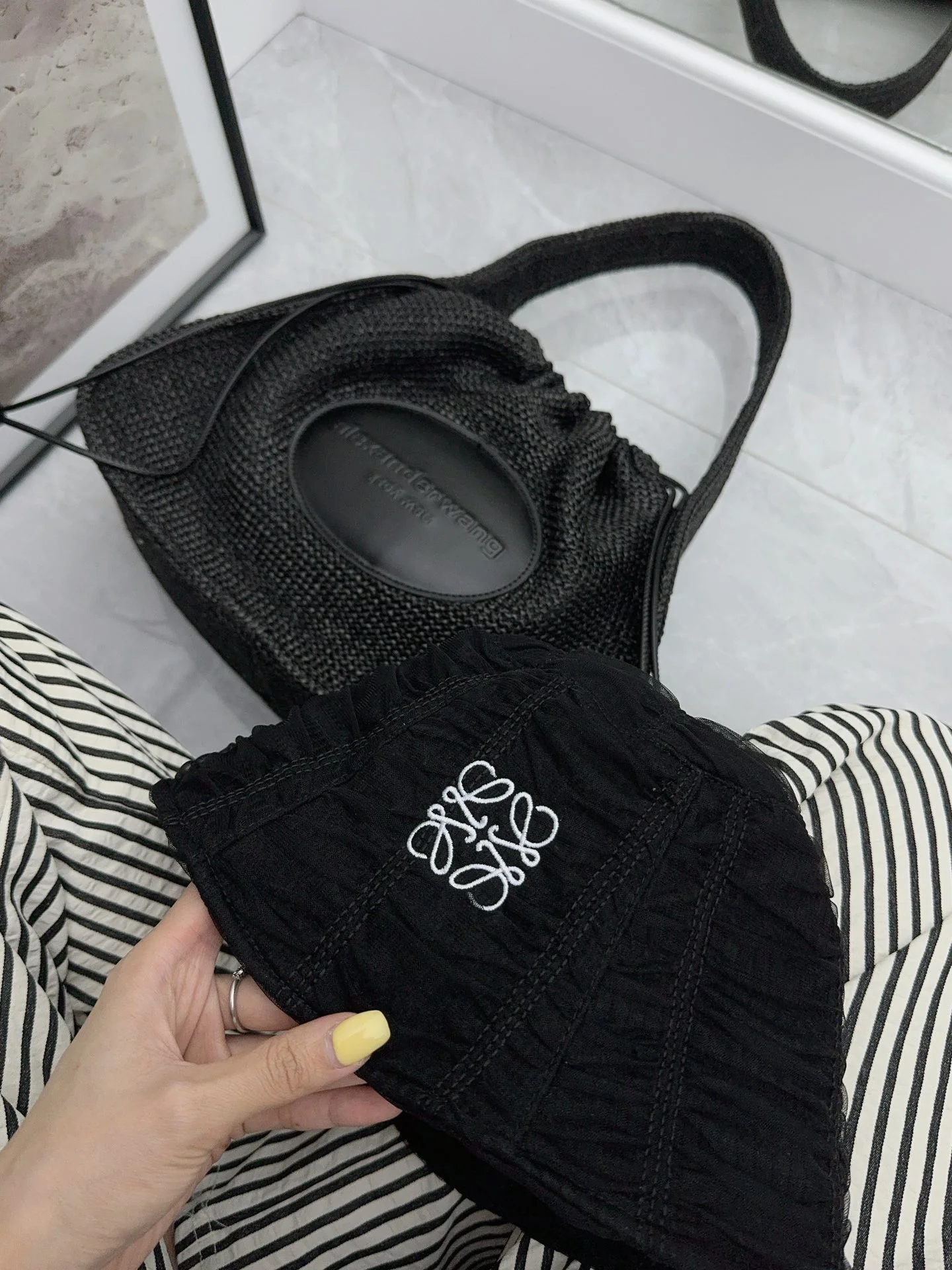 LOEWE - Рыбацкая шляпа с сетчатой ??вышивкой