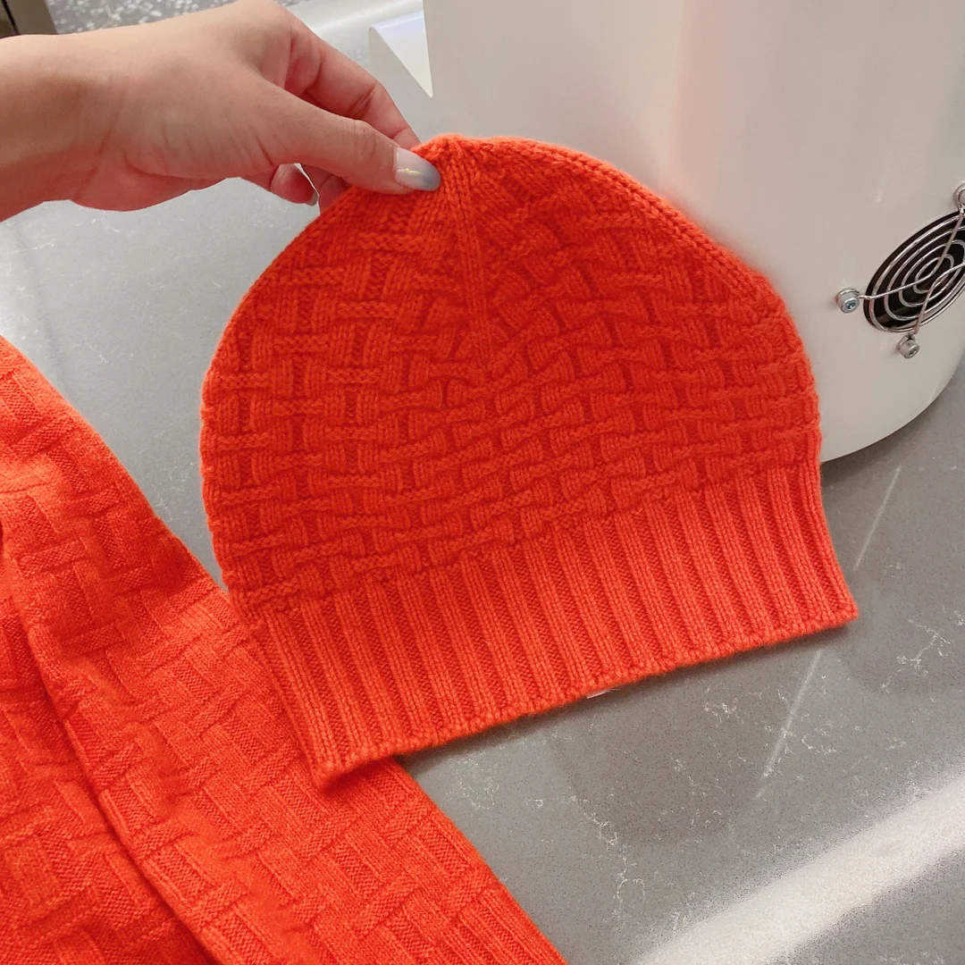 Шерстяная шляпа Hermes - оранжево-красная