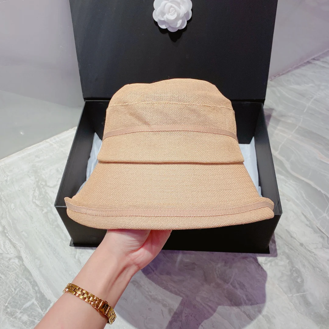 Gucci - Шляпа с асимметричным кроем