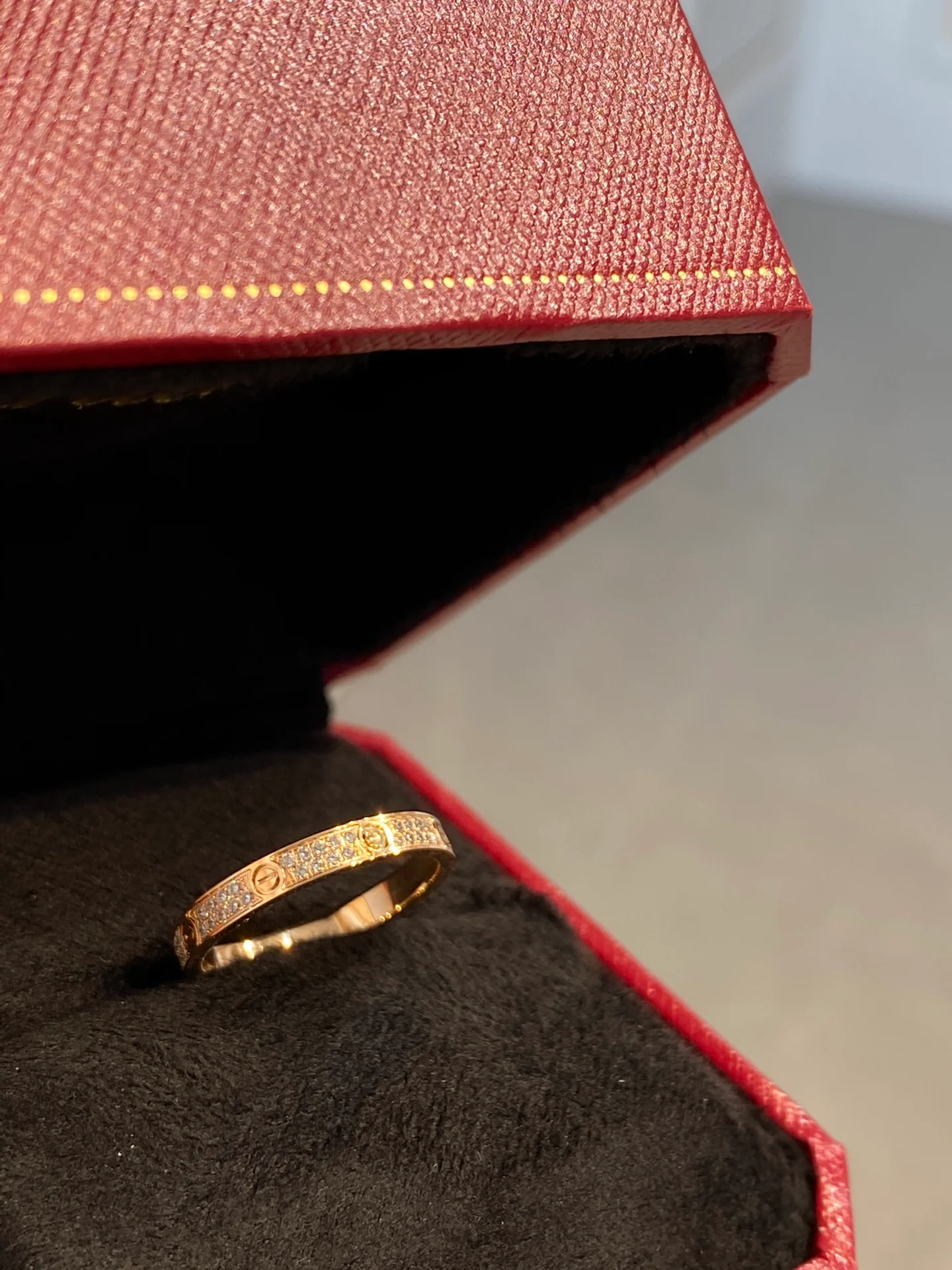 Кольцо Cartier 024