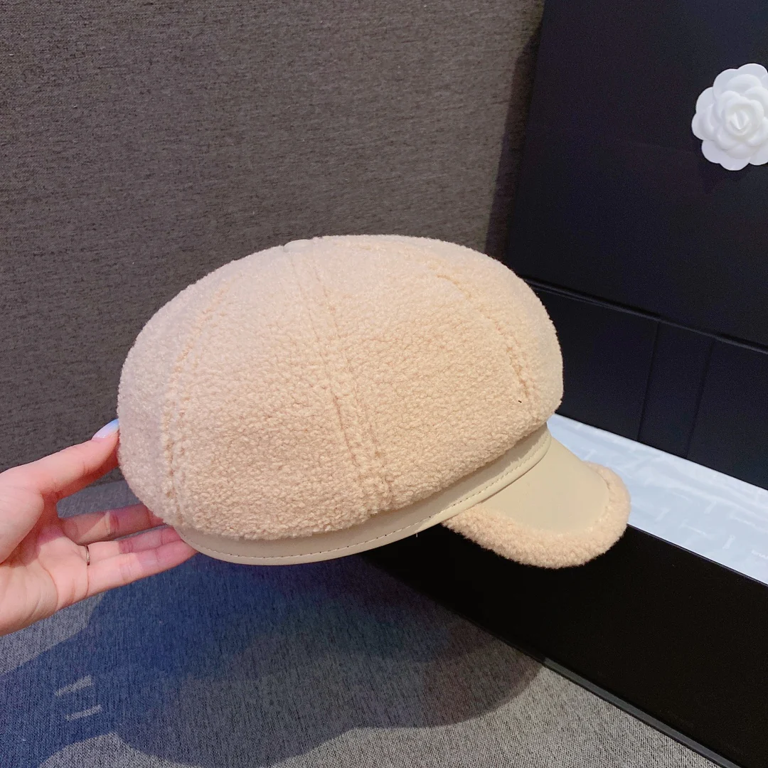 Берет Miu Miu из овечьей шерсти - бежевый