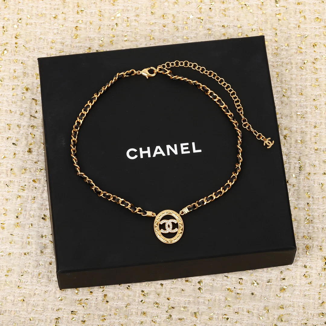 Колье Chanel 595