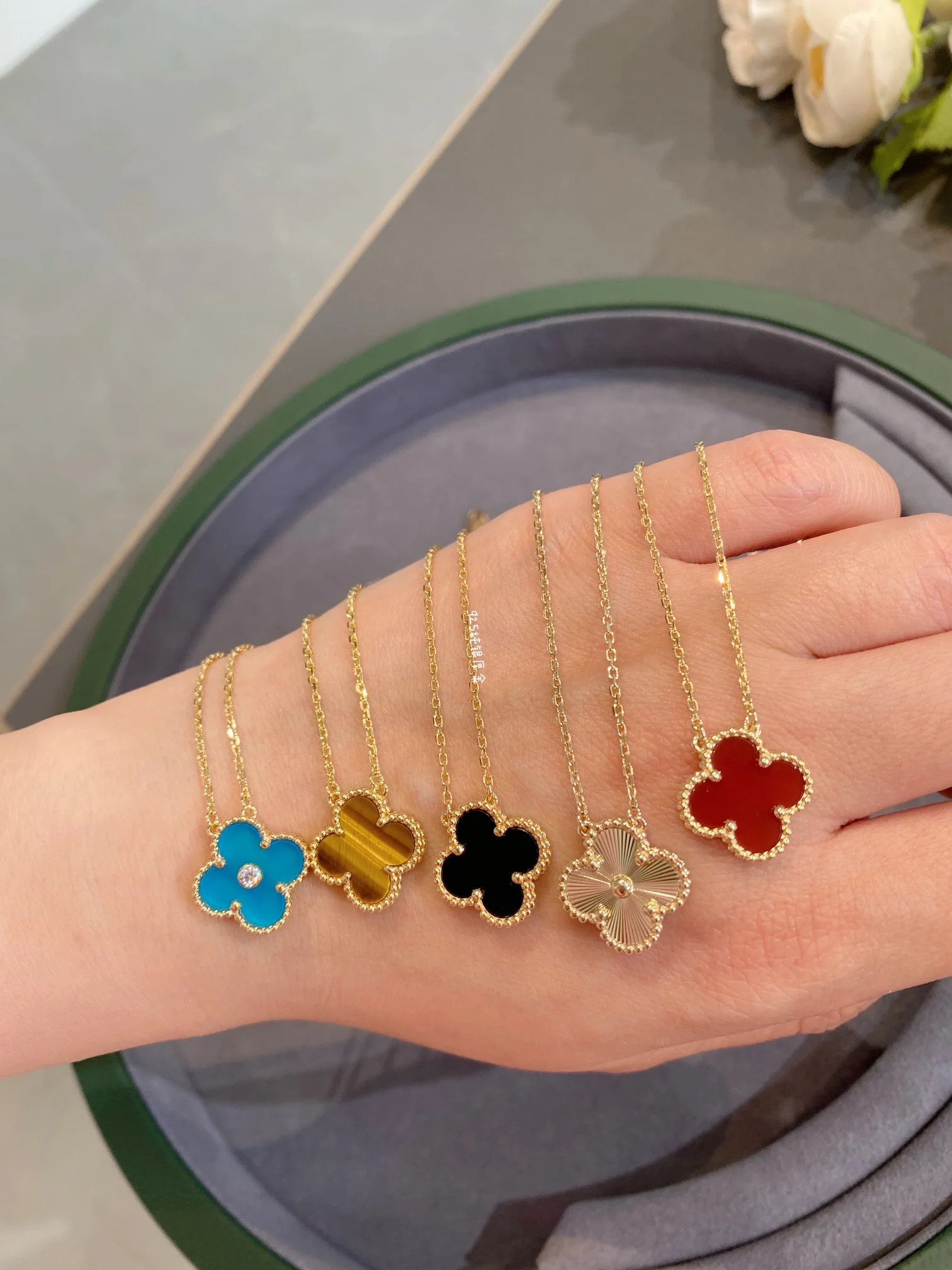 Van Ville - Колье 025