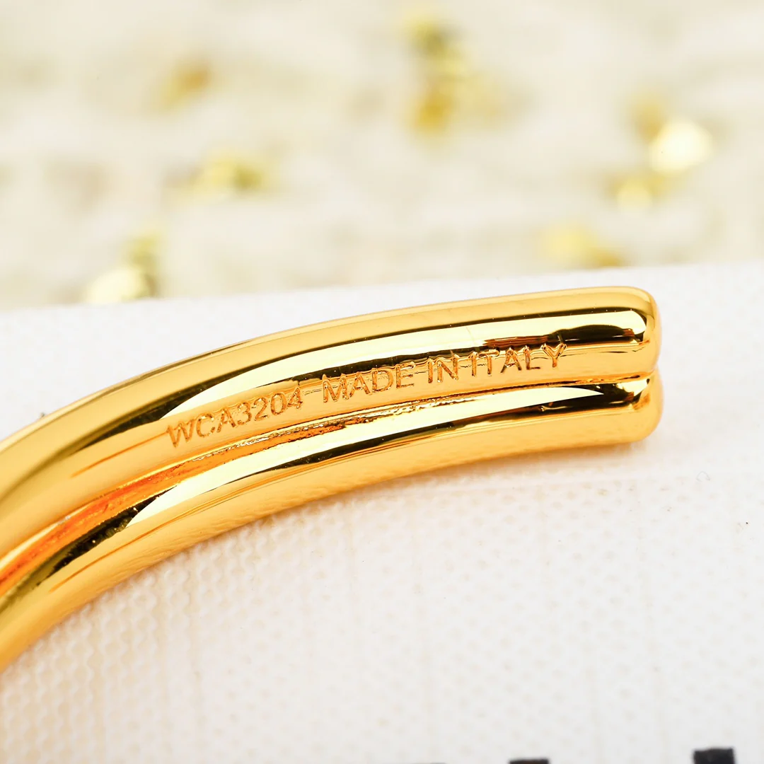 Браслет Celine 006