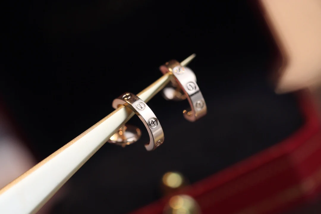 Серьги Cartier 028