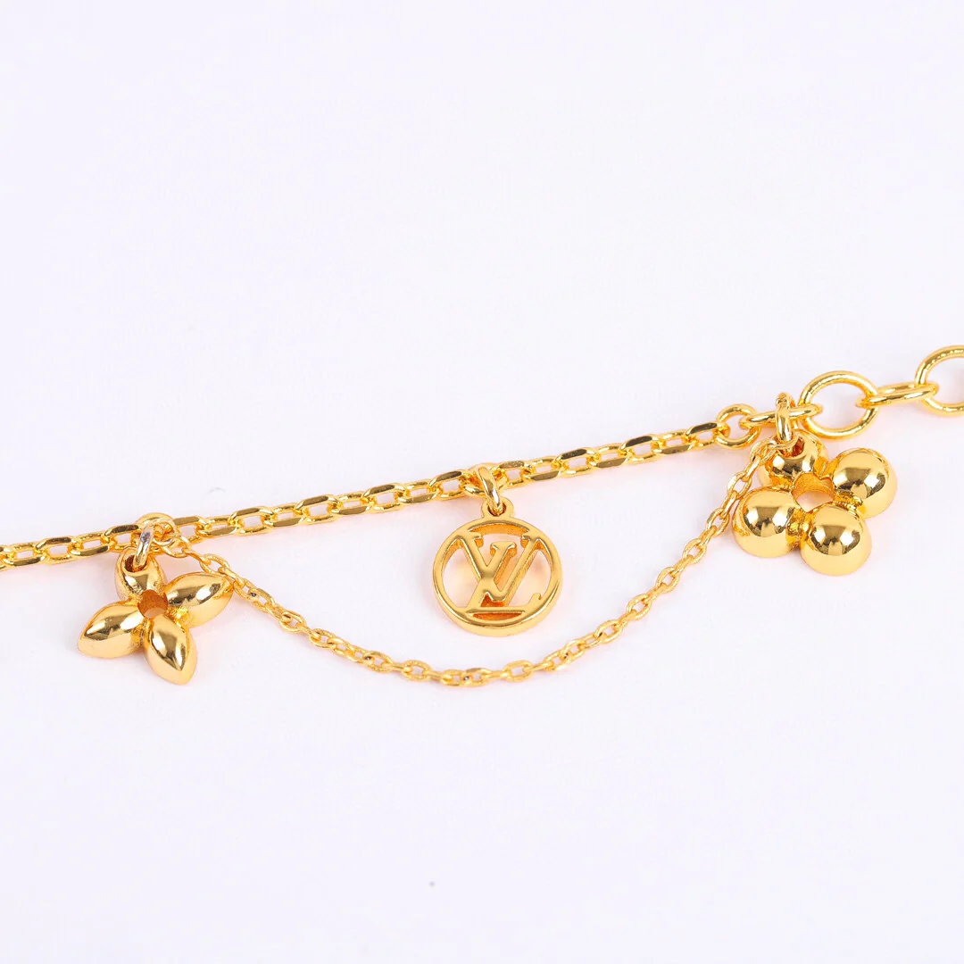 Браслет LV - 19