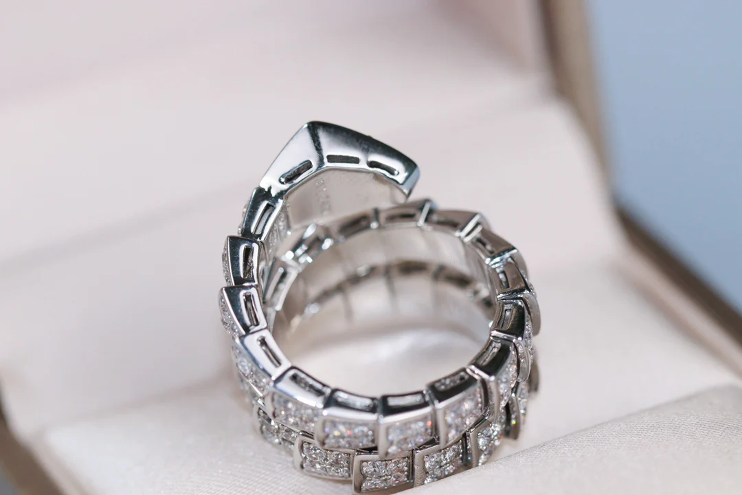 Кольцо Bvlgari - 51