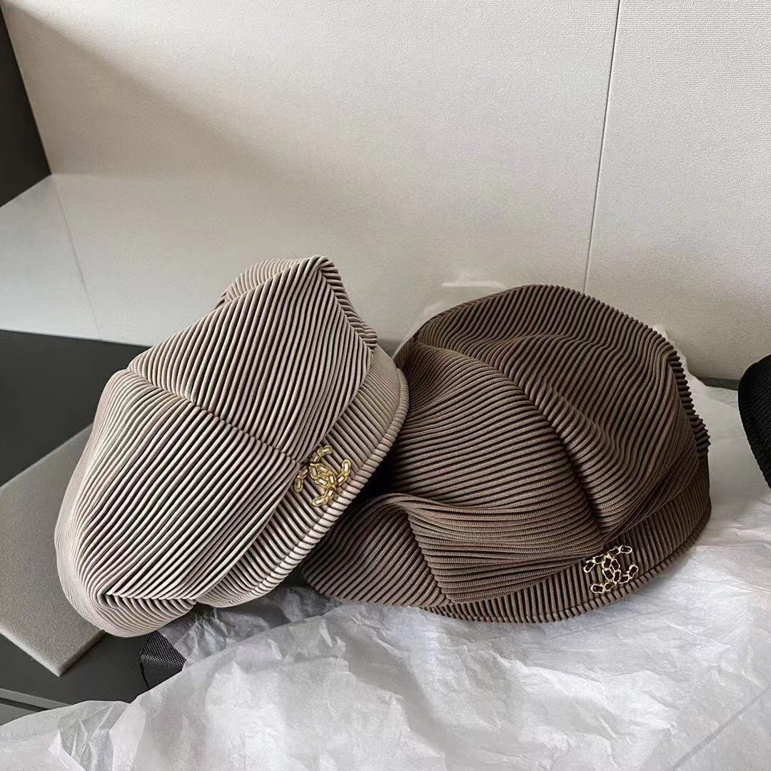 полосатый берет Chanel