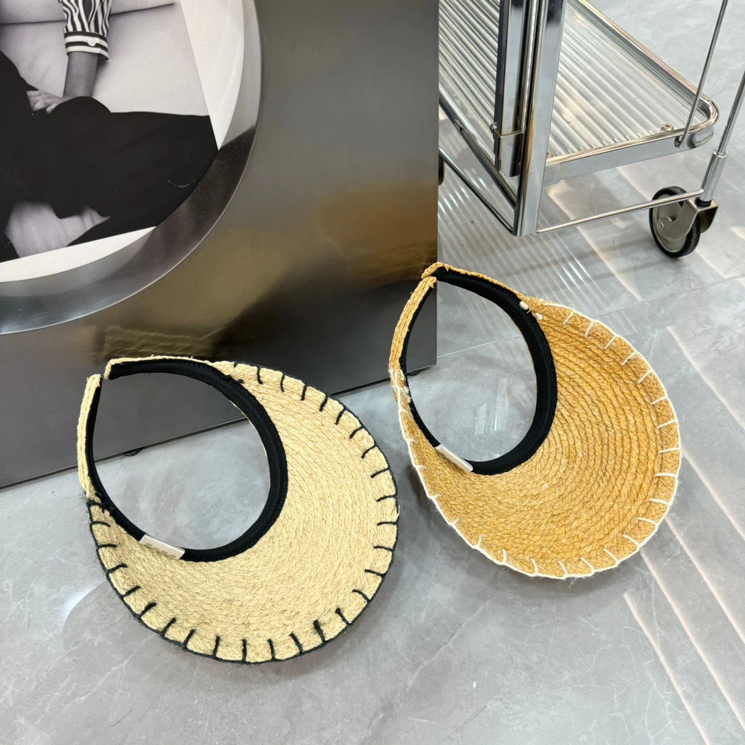 Celine - Новая плетеная панама с линейным дизайном