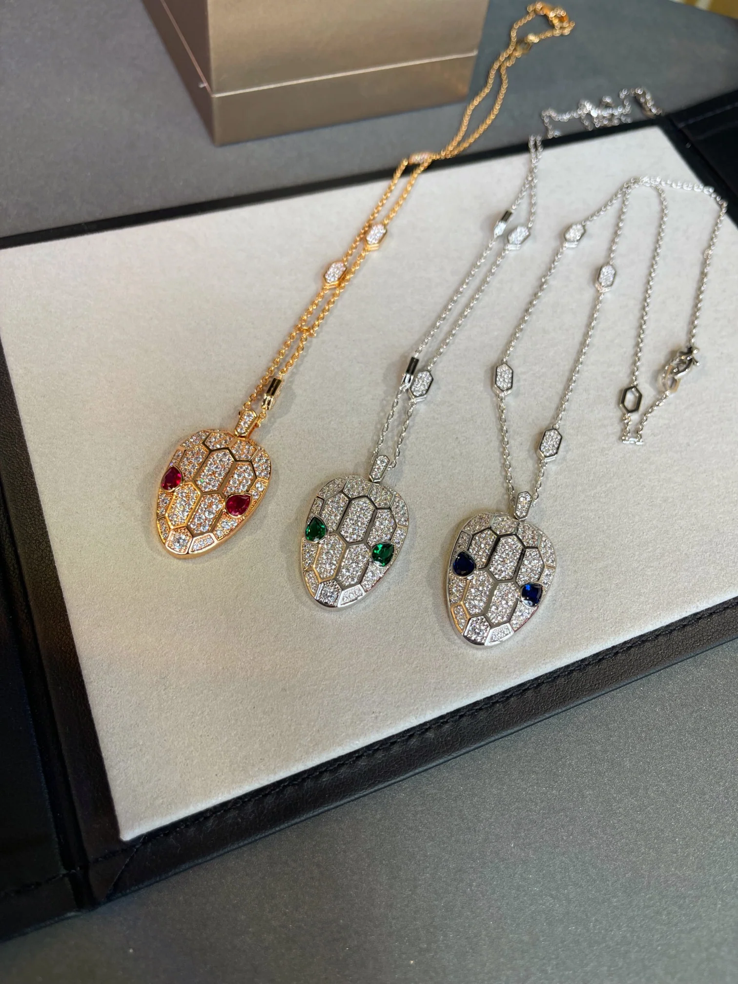 Bvlgari - Колье 069