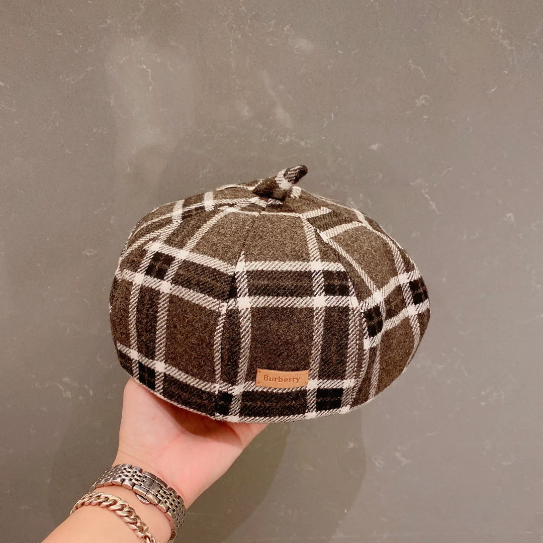 Берет в клетку Burberry - серый
