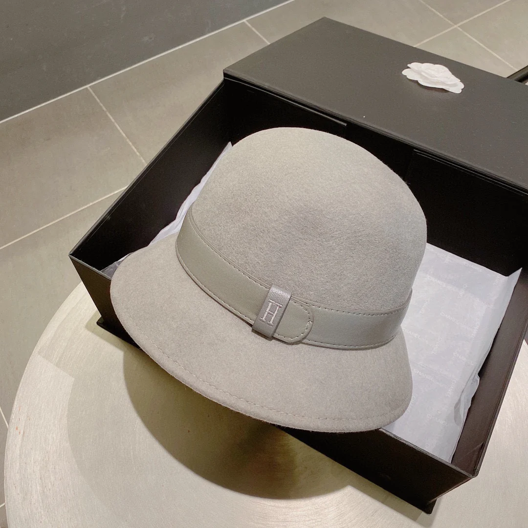 Шерстяная шляпа Hermes - серая