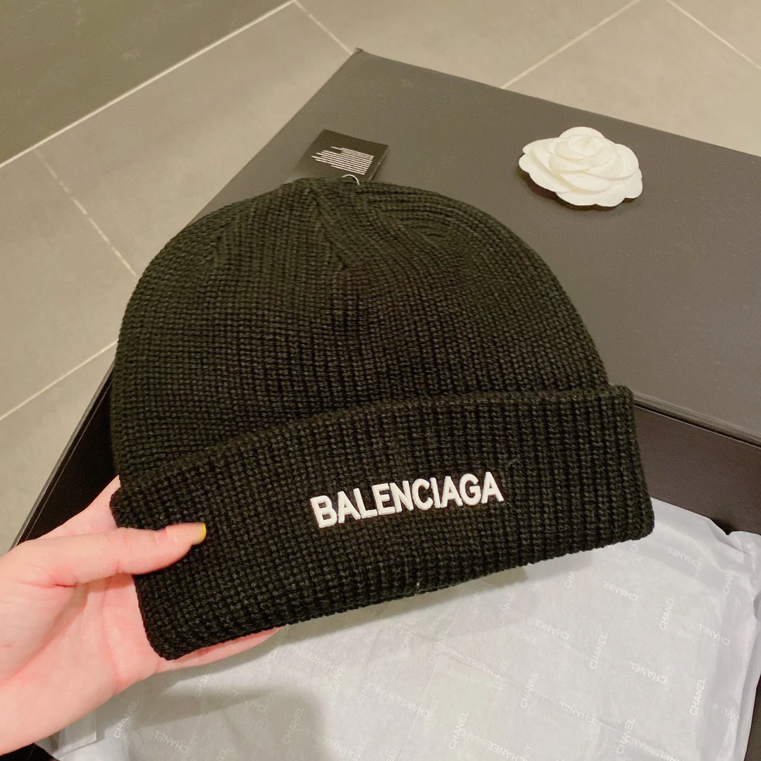 Balenciaga - Вязаная шапка-бини - Унисекс - Черная