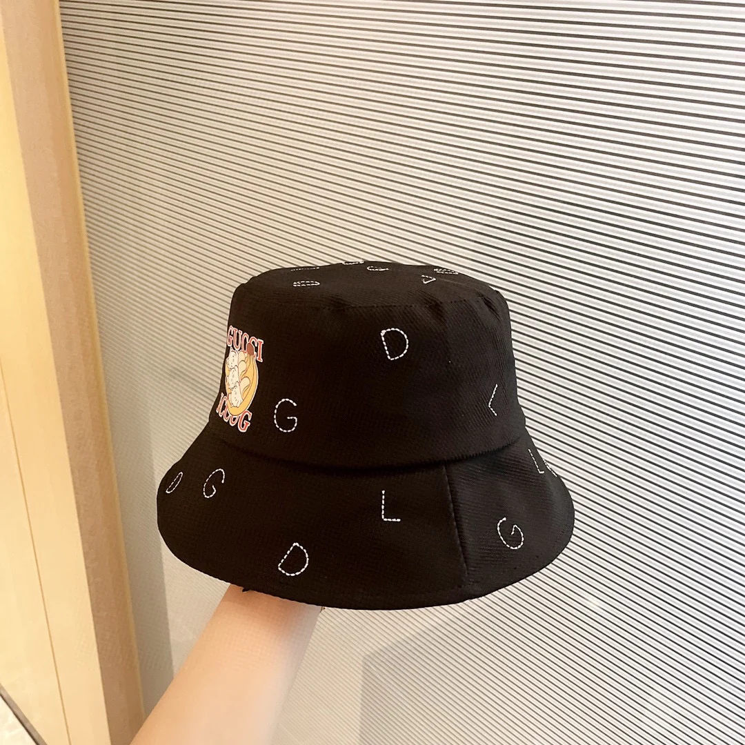 Gucci - Новая рыбацкая шляпа с вышитым котом