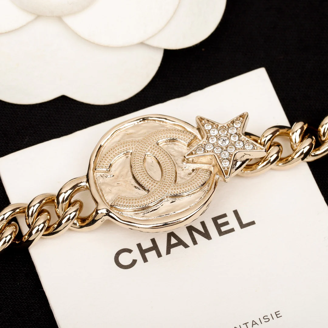 Chanel - Колье 375