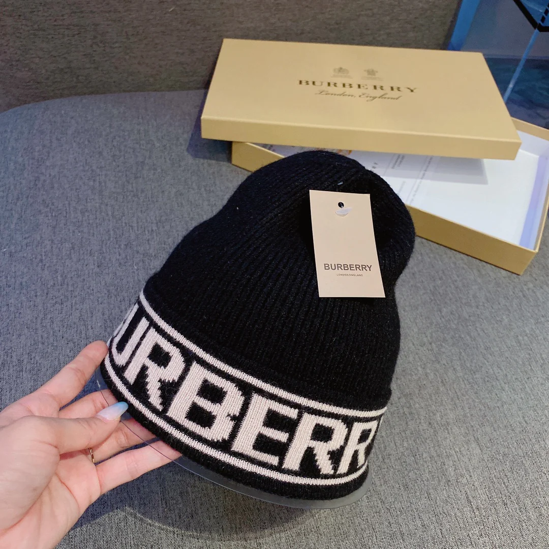 Burberry - Вязаная шапка-бини - Унисекс - Черная