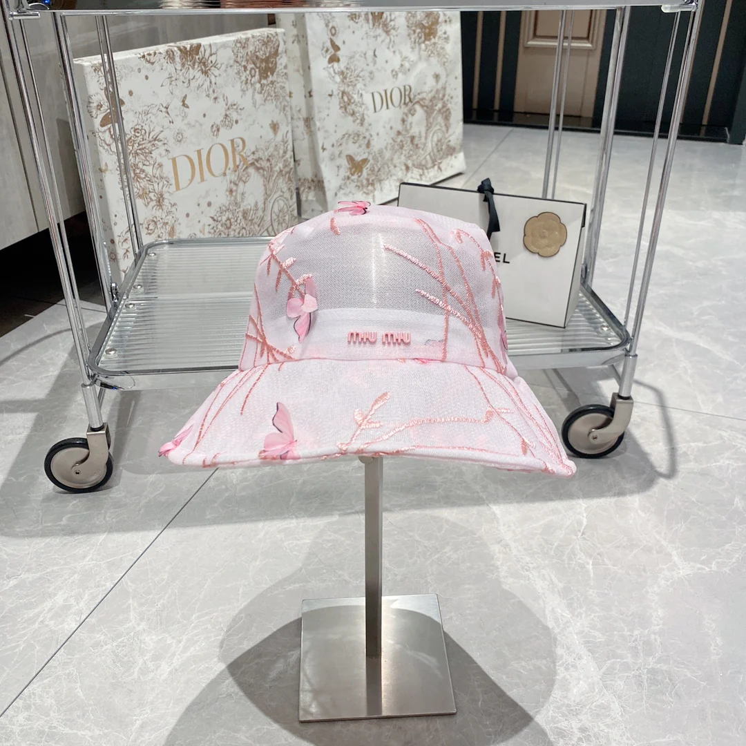 Новинка весны/лета Miu Miu 2023 — Рыбацкая шляпа из органзы — Розовая
