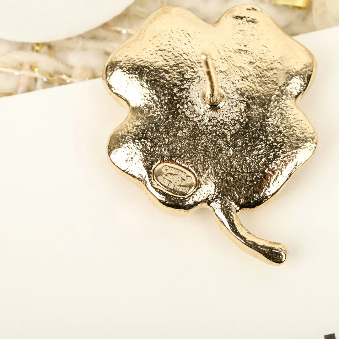 Серьги Chanel Clover Double C за 25 пенсов