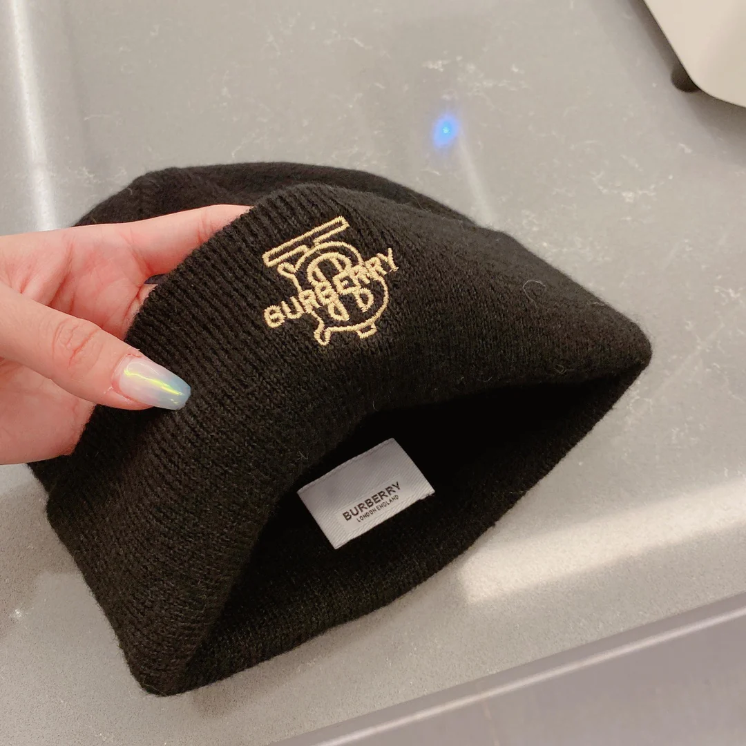 Вязаная шерстяная шапка Burberry - tb