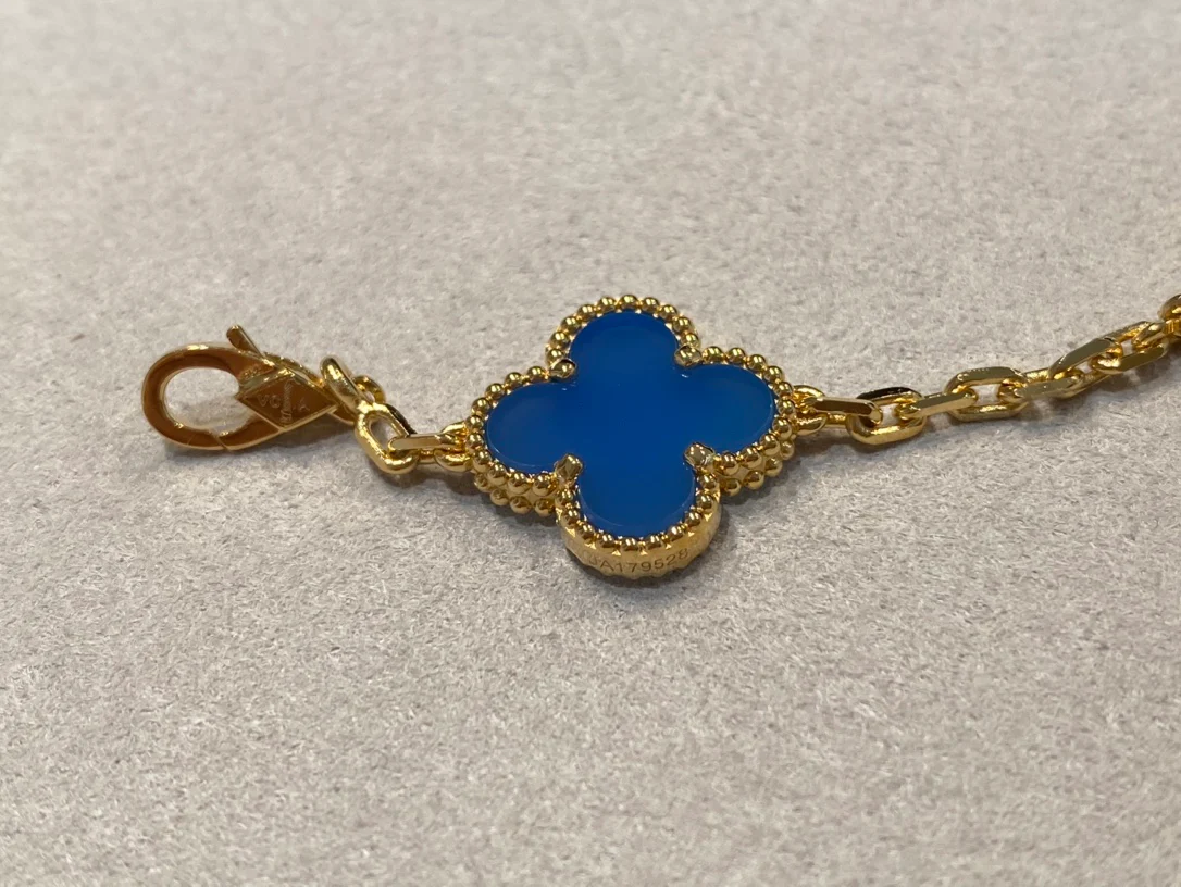 Браслет VCA - 34