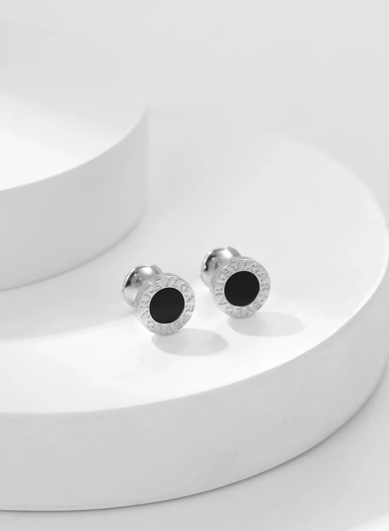 Серьги Bvlgari 010